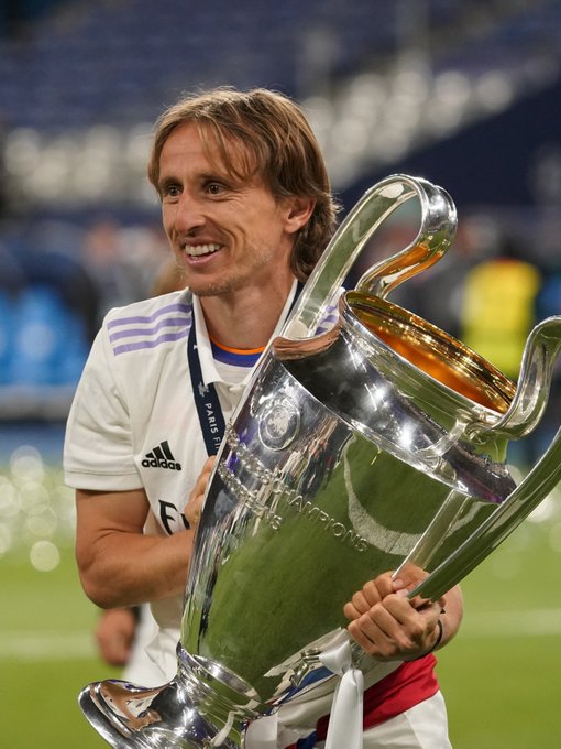 这才是真正詹姆斯的大太子🤴